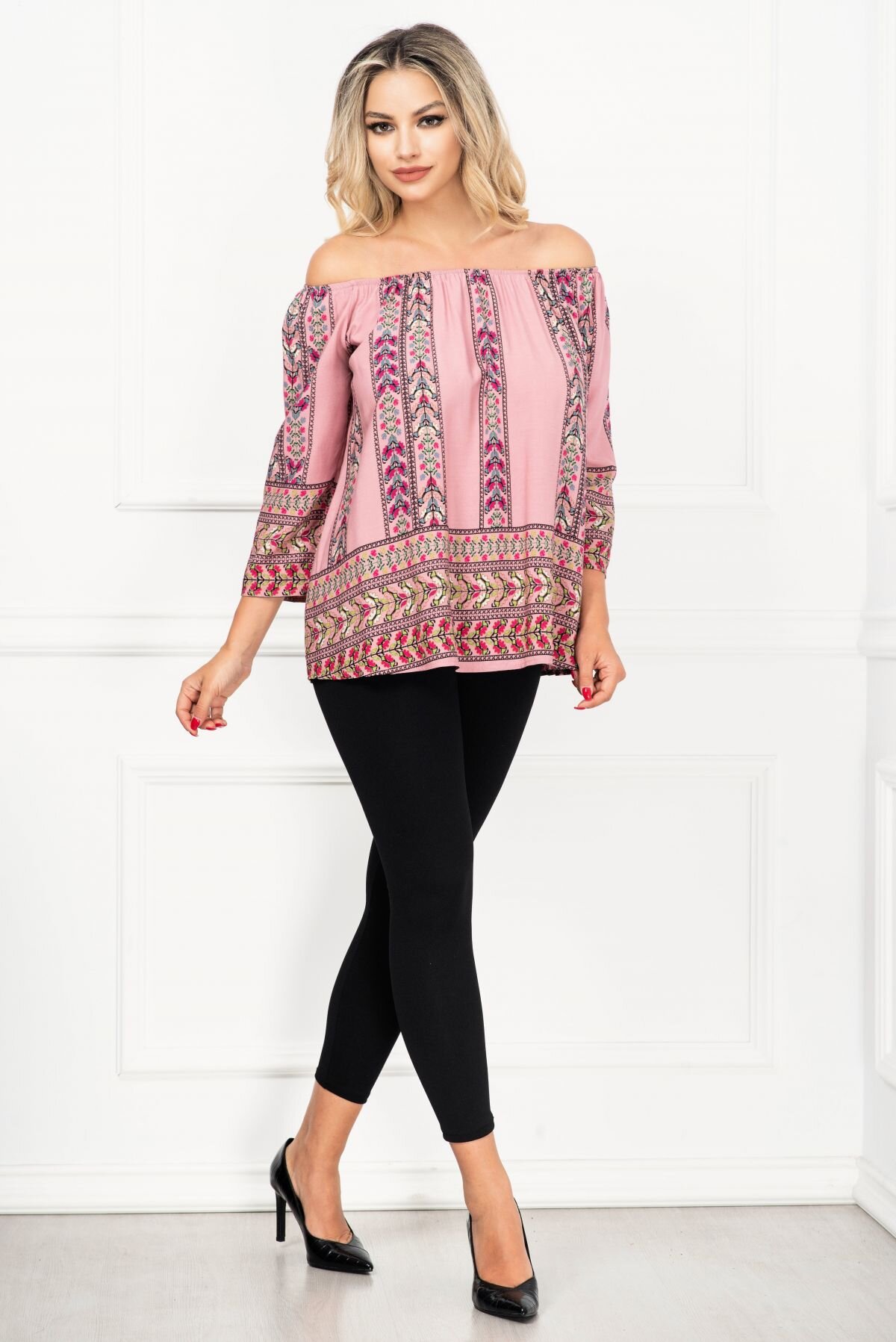 InPuff Basic Compleu Melody lejer cu bluza roz si imprimeu floral By InPuff