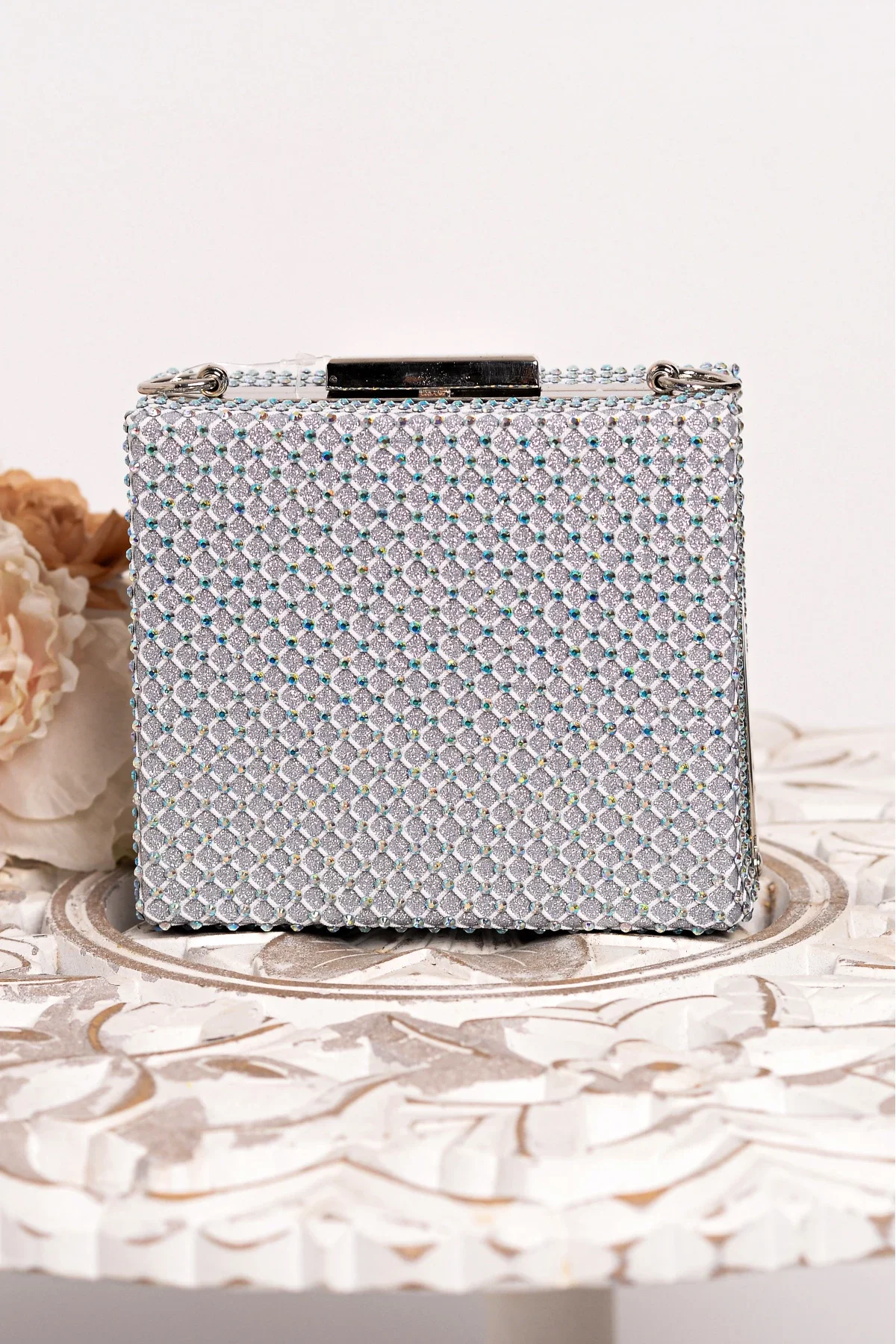 InPuff Basic Geanta eleganta Ivonne argintie cu strassuri