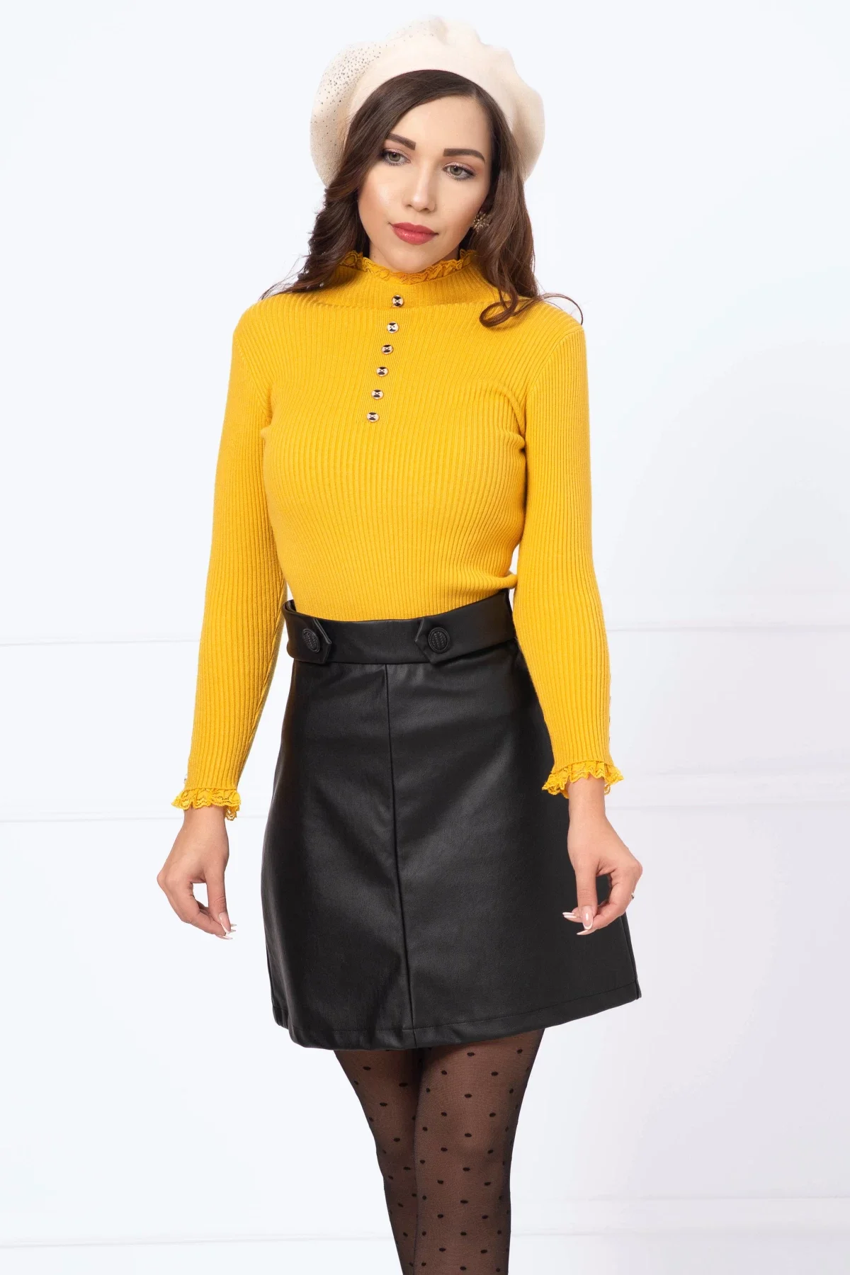 InPuff Basic Pulover elegant mustar din tricot cu dantela la guler si mansete