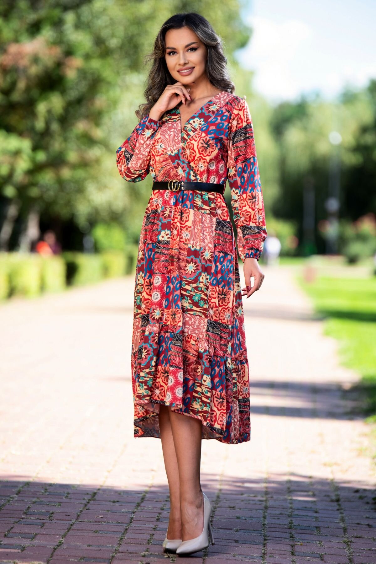 InPuff Basic Rochie de zi burgundy asimetrica cu imprimeu floral si volan la terminatie
