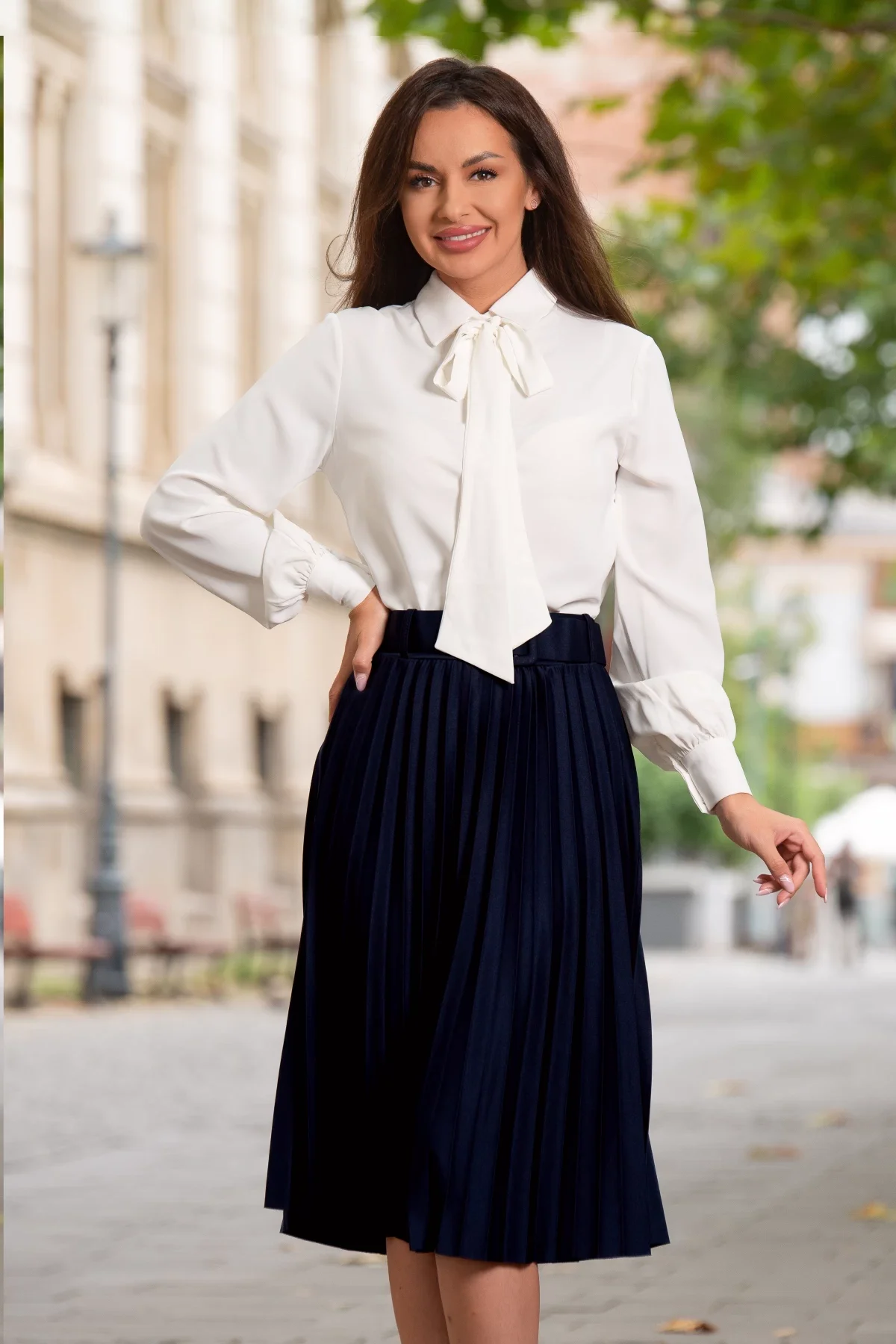 InPuff Bluza din voal ecru cu funda stilizata din panglica si mansete late