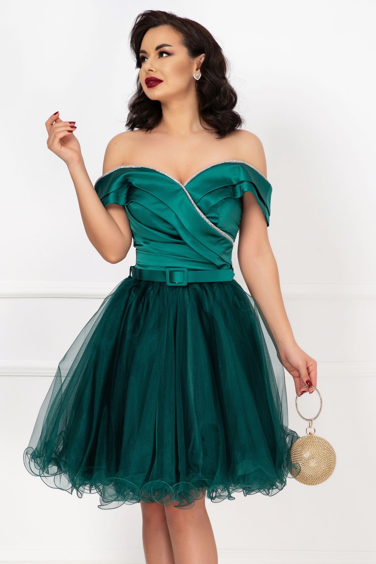 InPuff Rochie de ocazie baby-doll verde cu fronseuri si banda din strassuri
