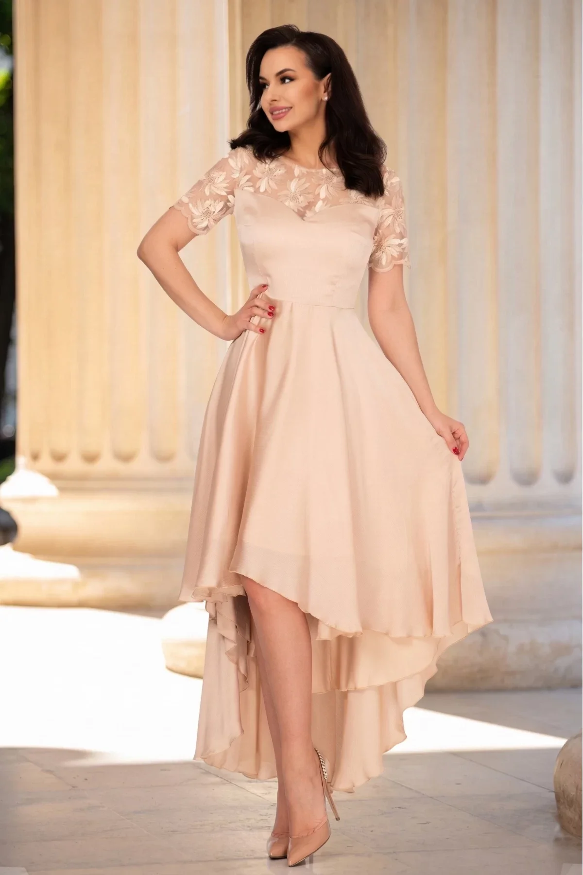 InPuff Rochie de ocazie nude asimetrica cu broderie pretioasa
