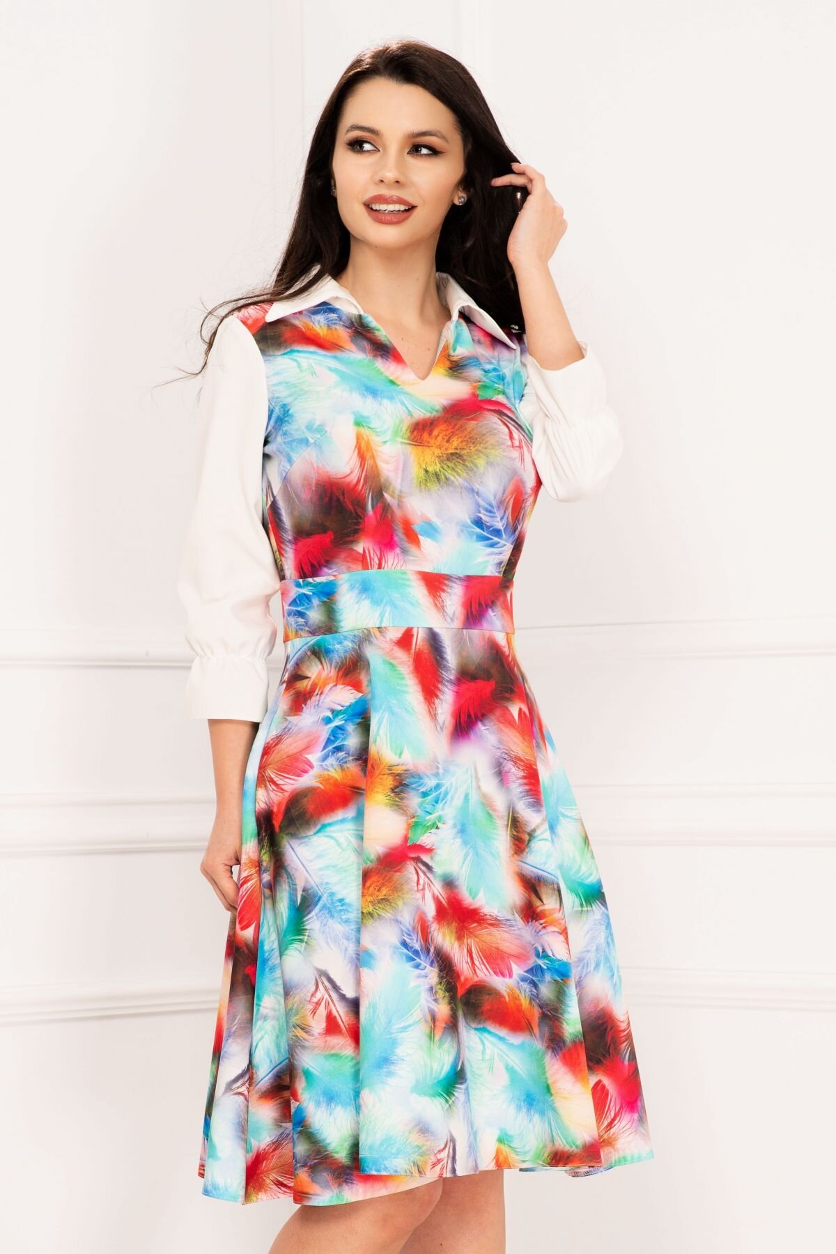 InPuff Rochie de zi Agapia in clos cu print multicolor si maneci cu volanas
