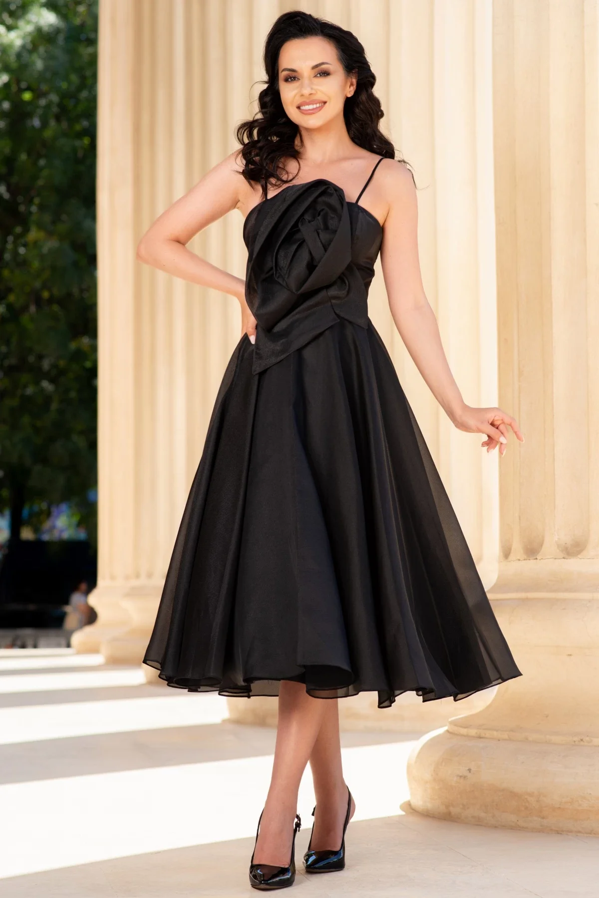 InPuff Rochie eleganta neagra din organza Catherine cu floare maxi