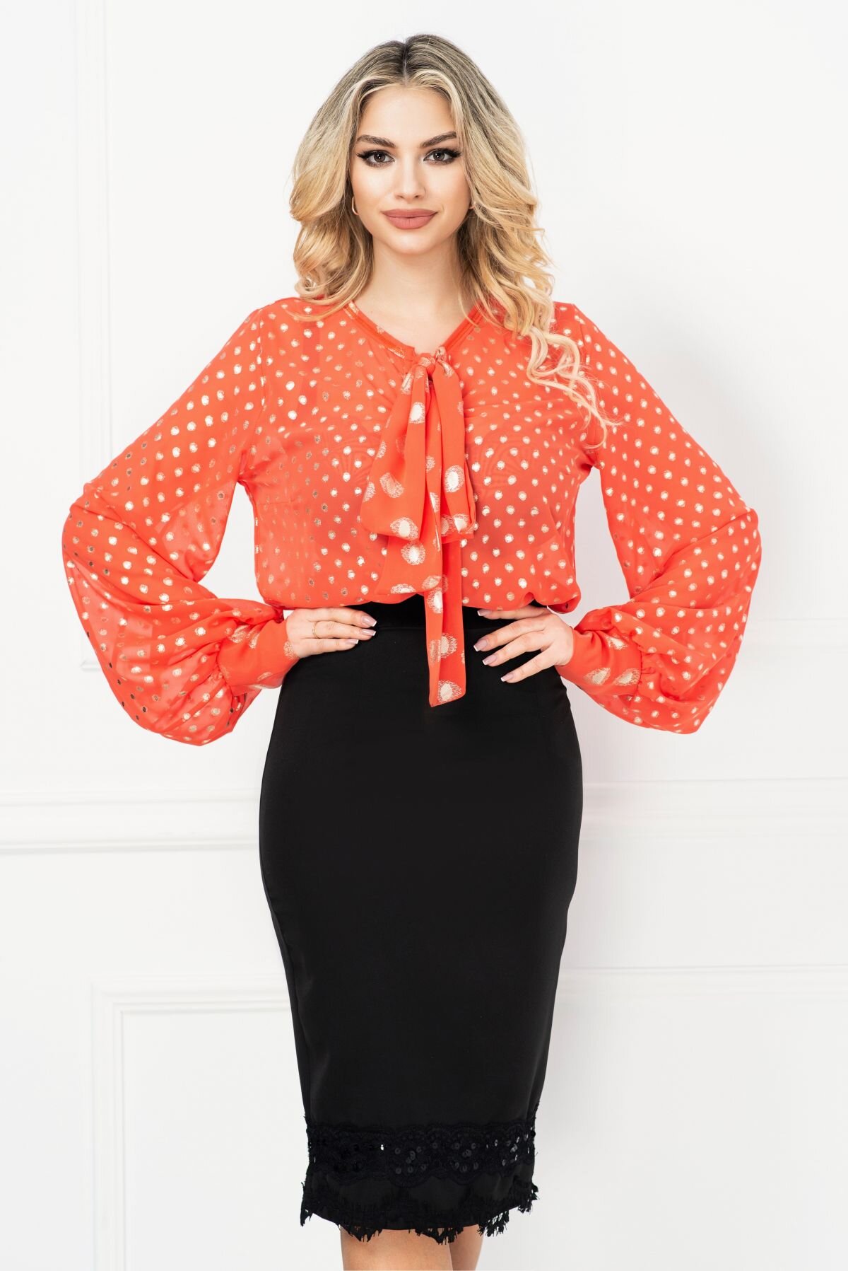 Legendaria Bluza orange cu buline argintii si funda stilizata