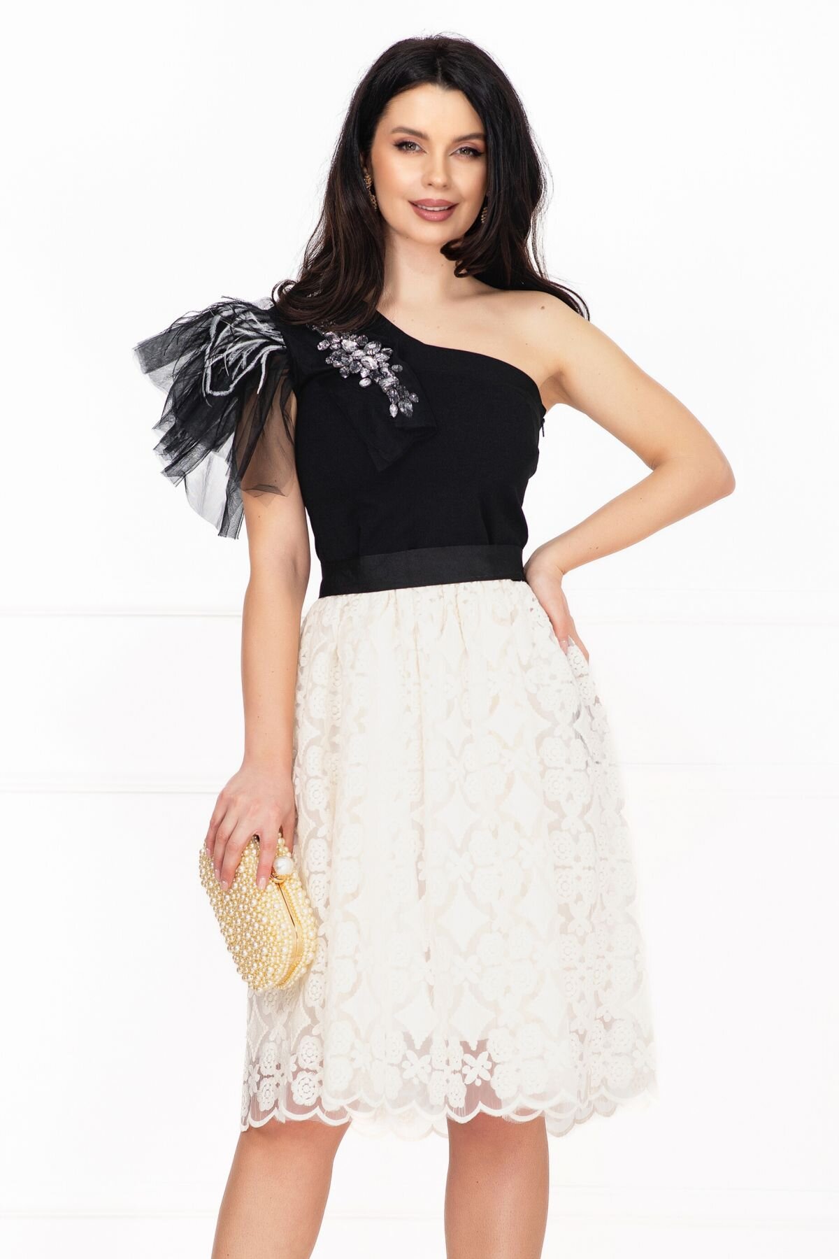 Legendaria Rochie de ocazie bicolora in clos cu fulgi si pietre decorative