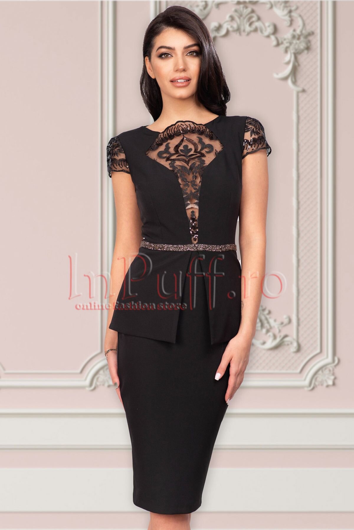 MBG Collection Rochie de ocazie MBG neagra din stofa cu decolteu transparent si strasuri in talie