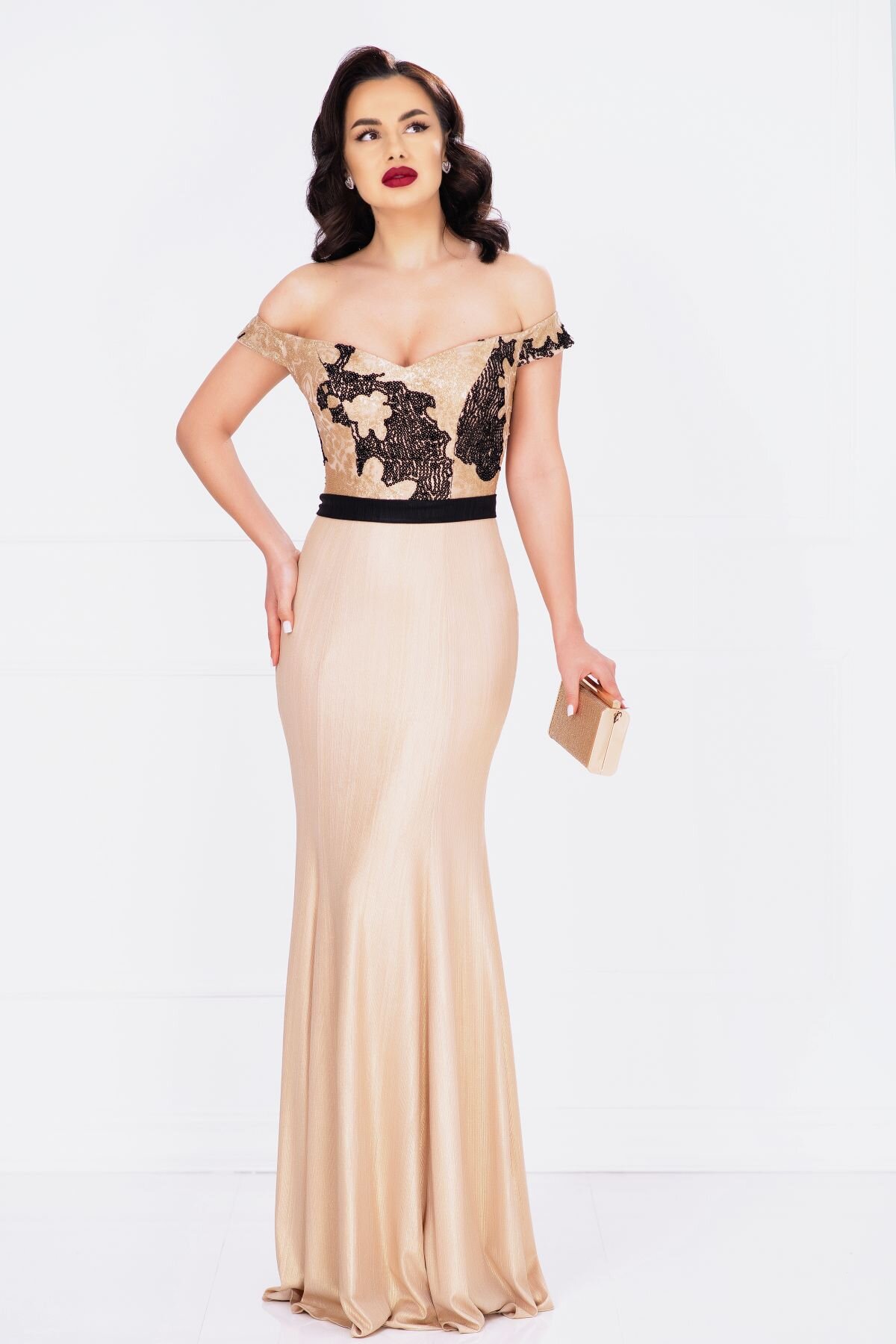 MBG Collection Rochie de seara MBG aurie lunga cu paiete