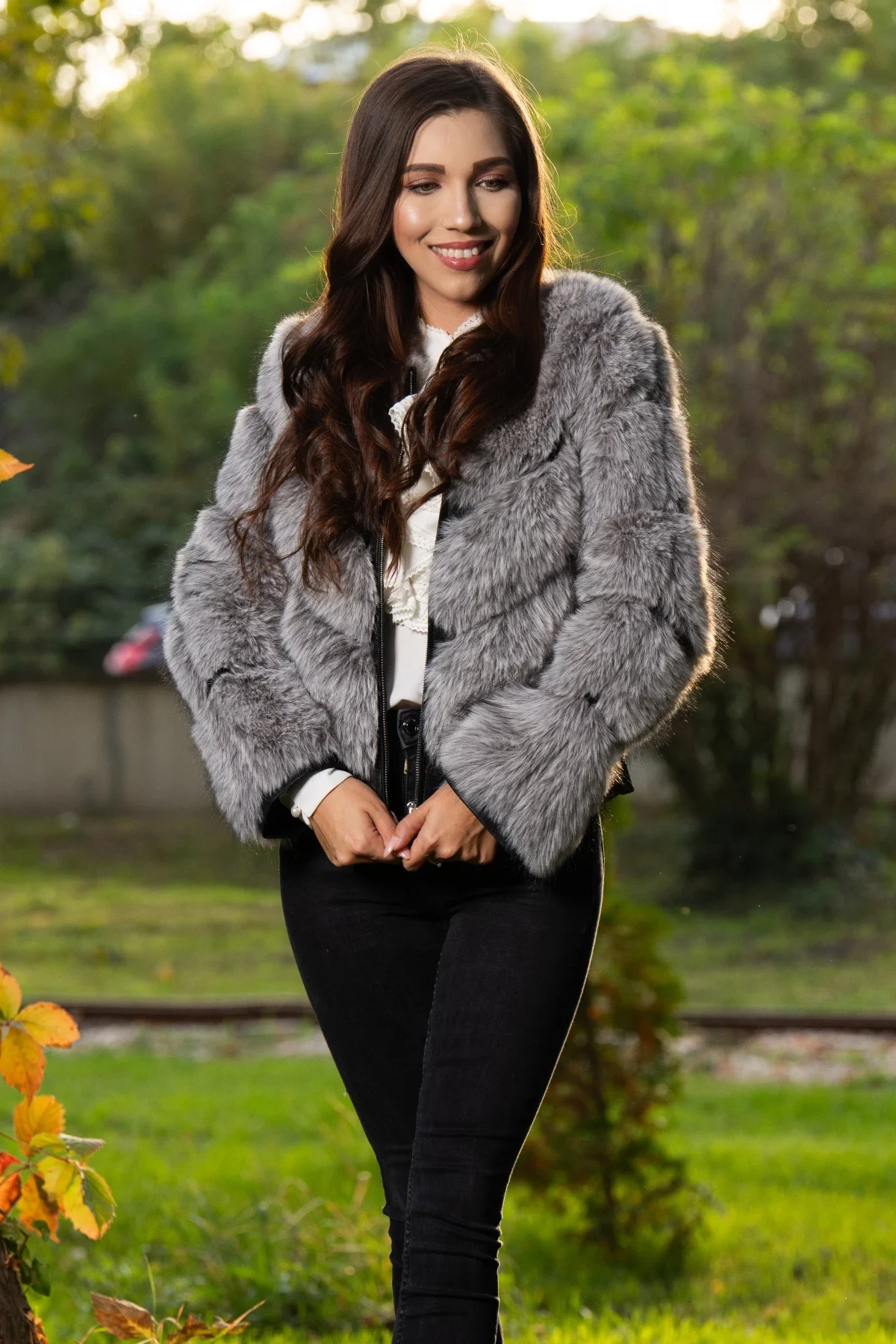 Patricia Haina de blana ecologica gri scurta