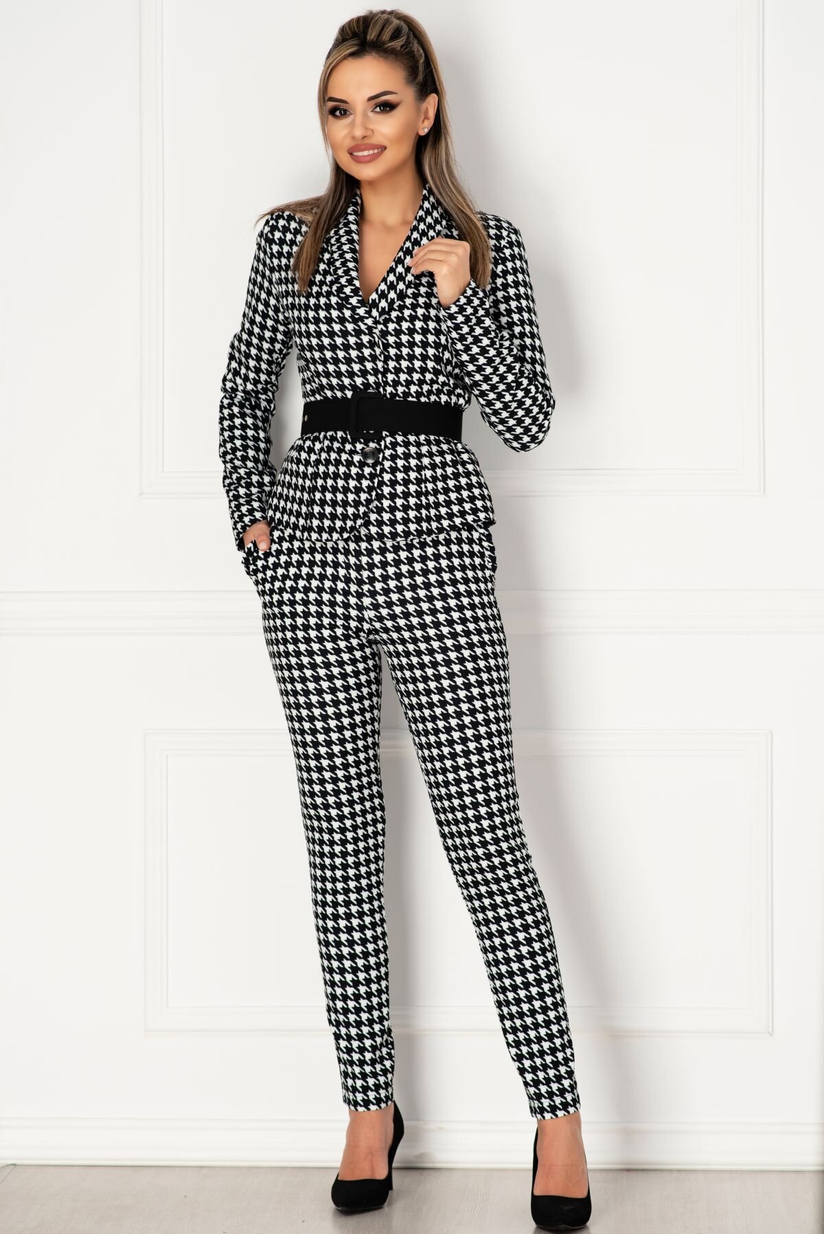 Pretty Girl Pantaloni conici office cu imprimeu pepit