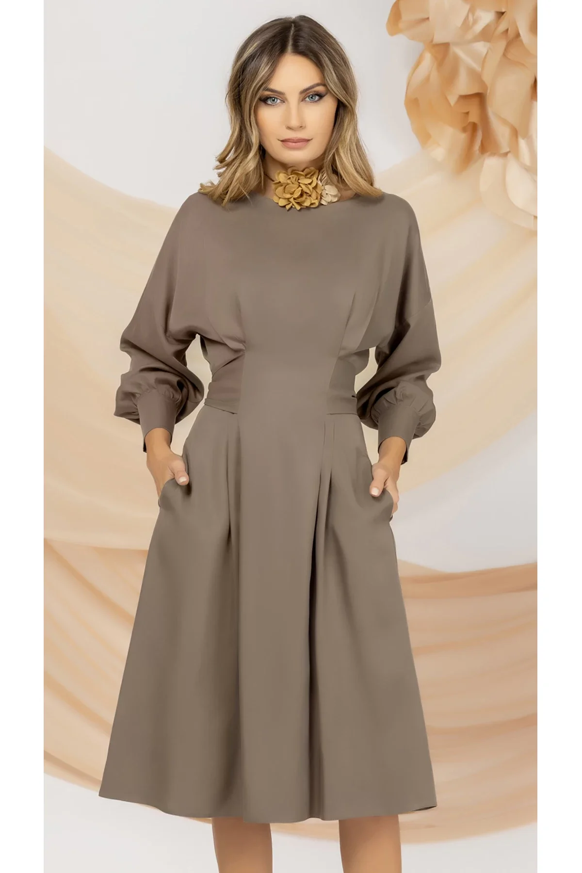 Pretty Girl Rochie cafenie de zi din Lyocell