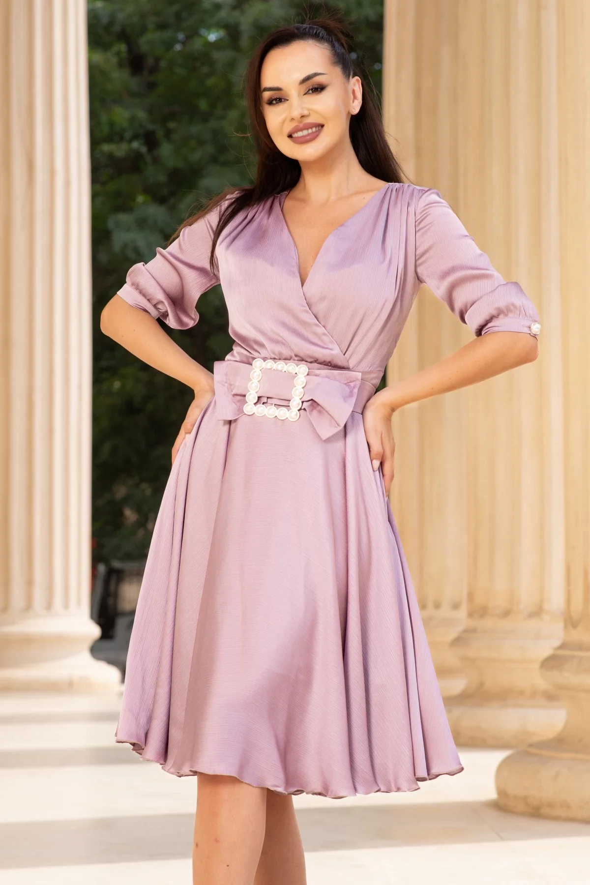 Pretty Girl Rochie de ocazie lila in clos cu cordon tip funda