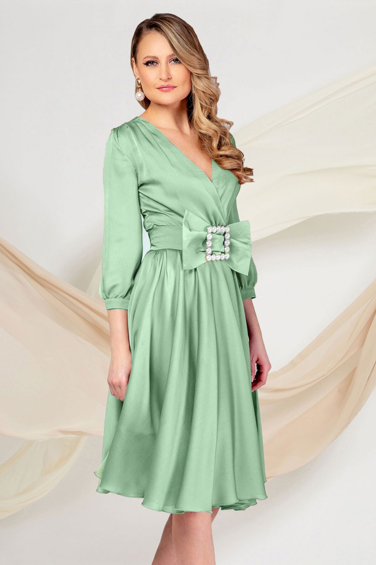 Pretty Girl Rochie de ocazie mint in clos cu cordon detasabil tip funda
