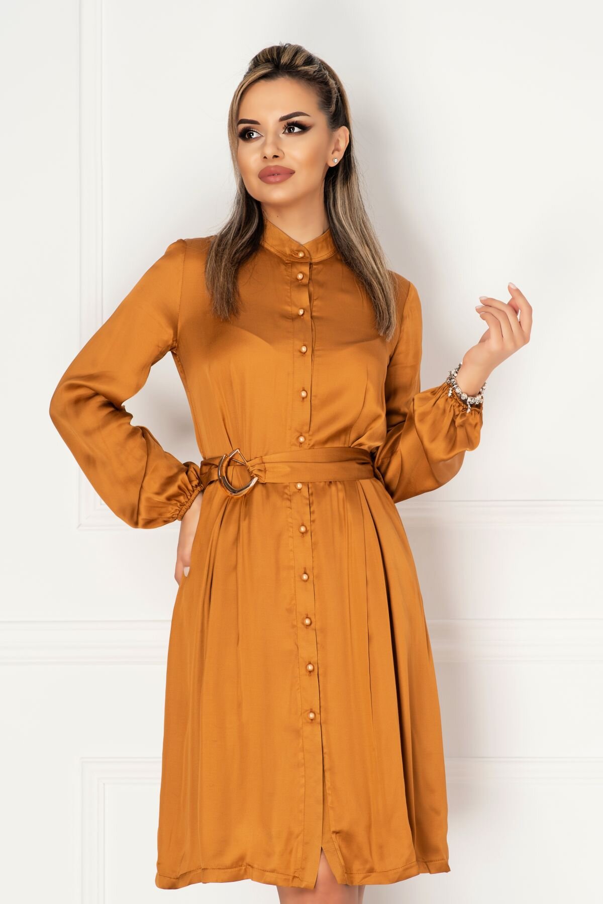 Pretty Girl Rochie mustar din vascoza cu cordon in talie si nasturi tip perla