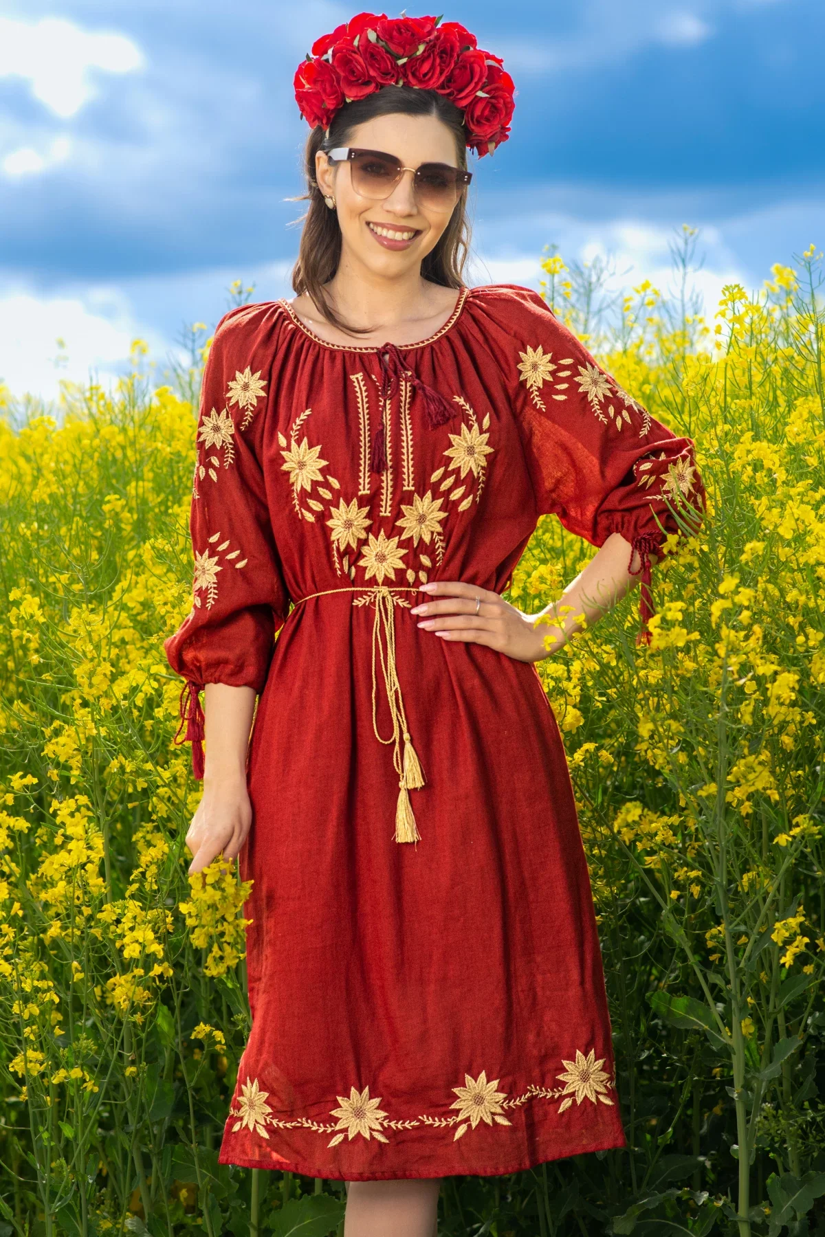 Traditional Rochie a bordo Alessia din bumbac cu broderie florala