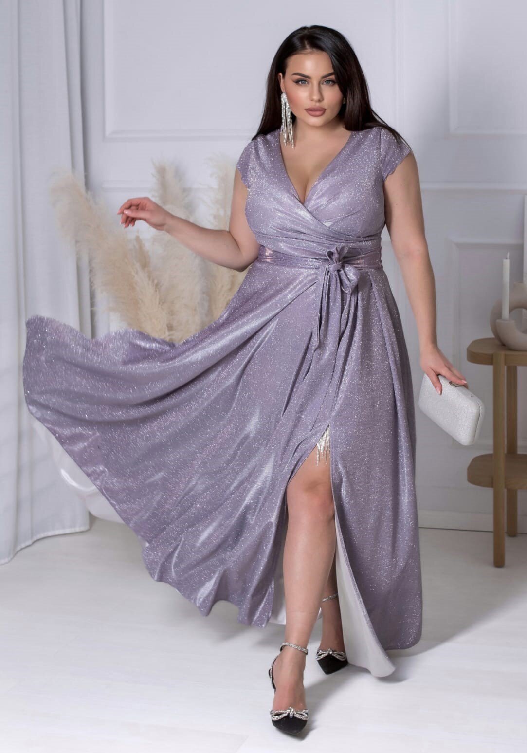 A&M Rochie eleganta in marimi mari lunga din bumbac cu glitter violet crapata pe picior AmandaW