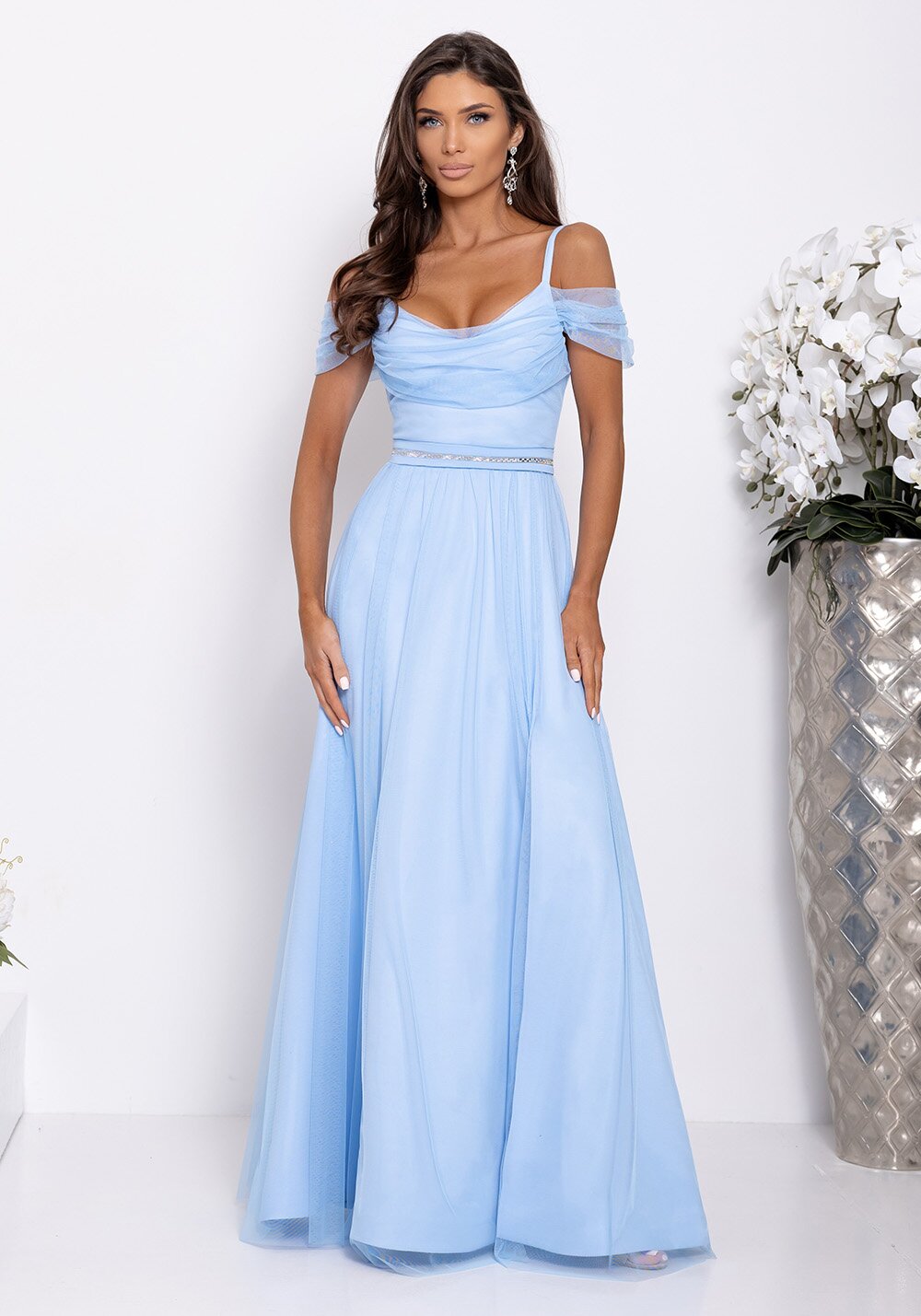 A&M Rochie eleganta lunga din tulle baby blue cu umerii goi vaporoasa KiaraW