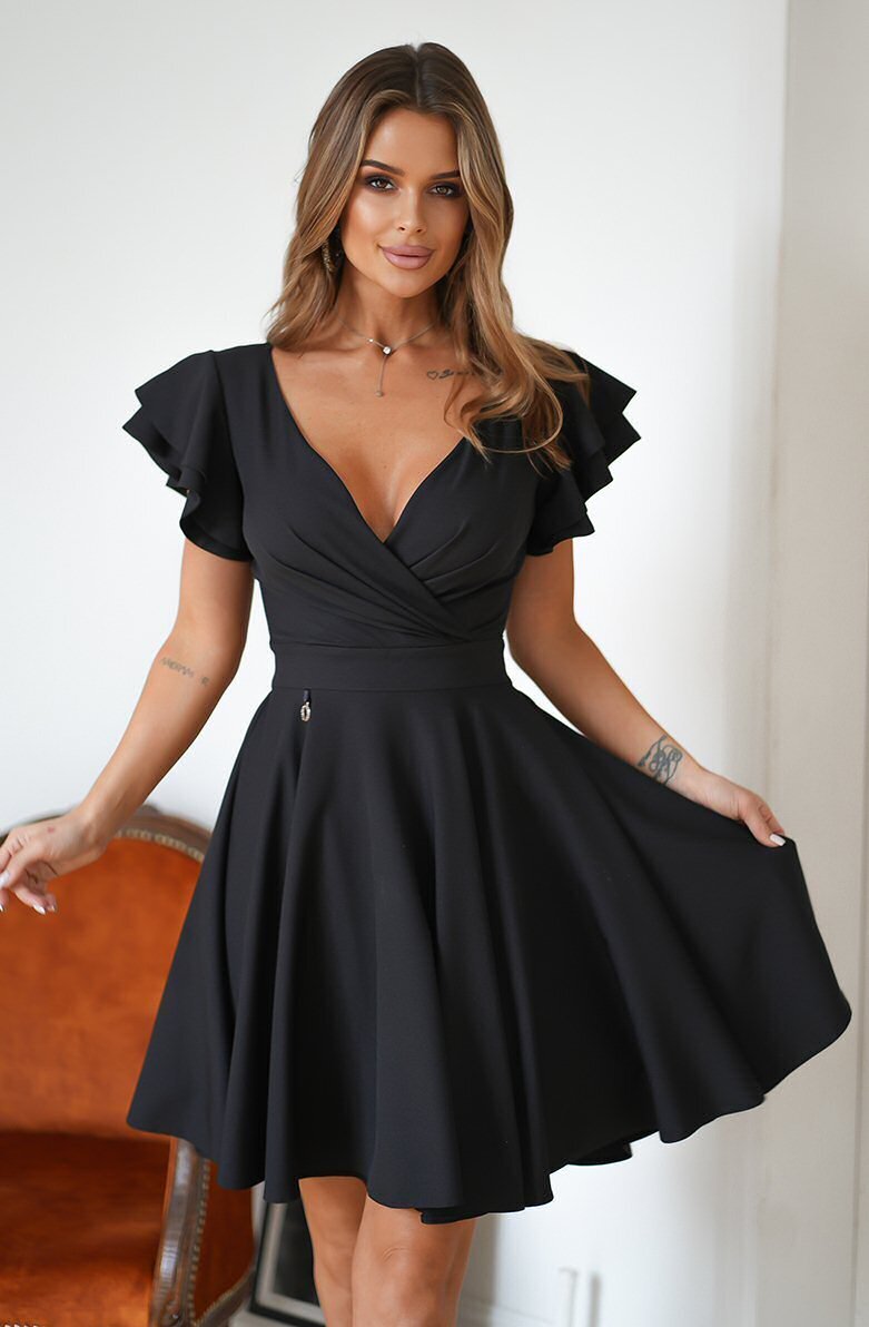 Bicotone Rochie baby doll neagra din vascoza in clos cu volane la maneca Everly