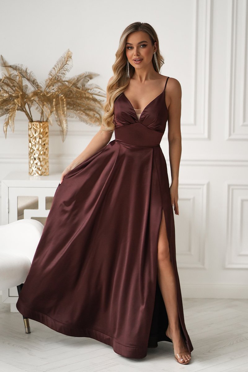 Bicotone Rochie eleganta lunga satin maro ciocolatiu cu bust tip corset vaporoasa Saphira