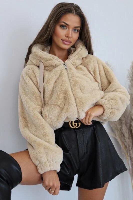  Geaca dama blana eco teddybear crem scurta cu gluga si buzunare Rosary