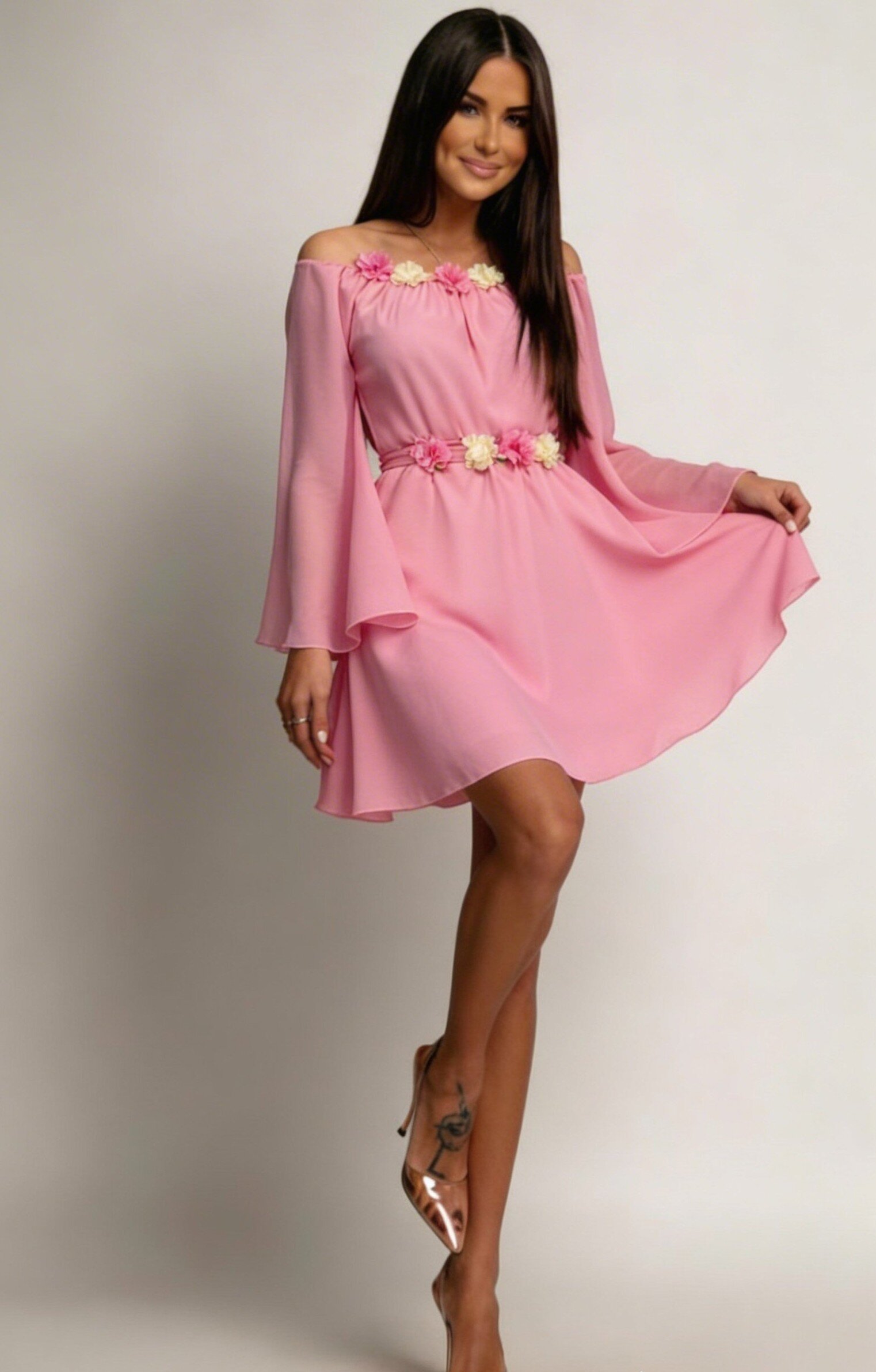 JojoFashion Rochie de ocazie scurta roz din voal cu maneca lunga Raisa