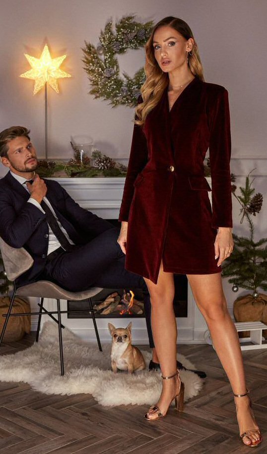 MOE Rochie scurta din catifea burgundy tip blazer Janinne