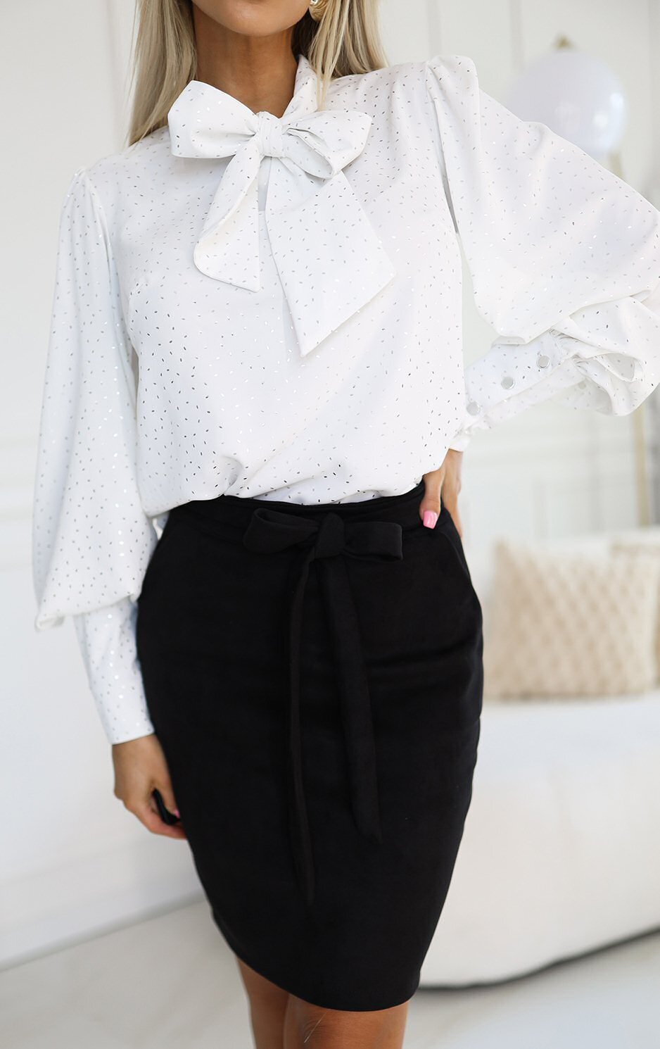 Numoco Bluza eleganta alba cu maneca lunga lejera Anouk