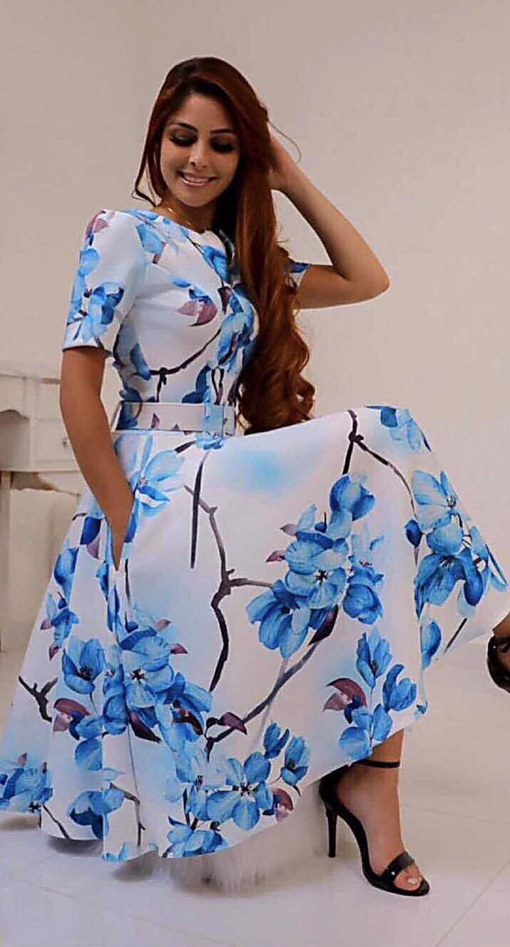  Rochie de vara alba midi cu flori bleu Adelaide
