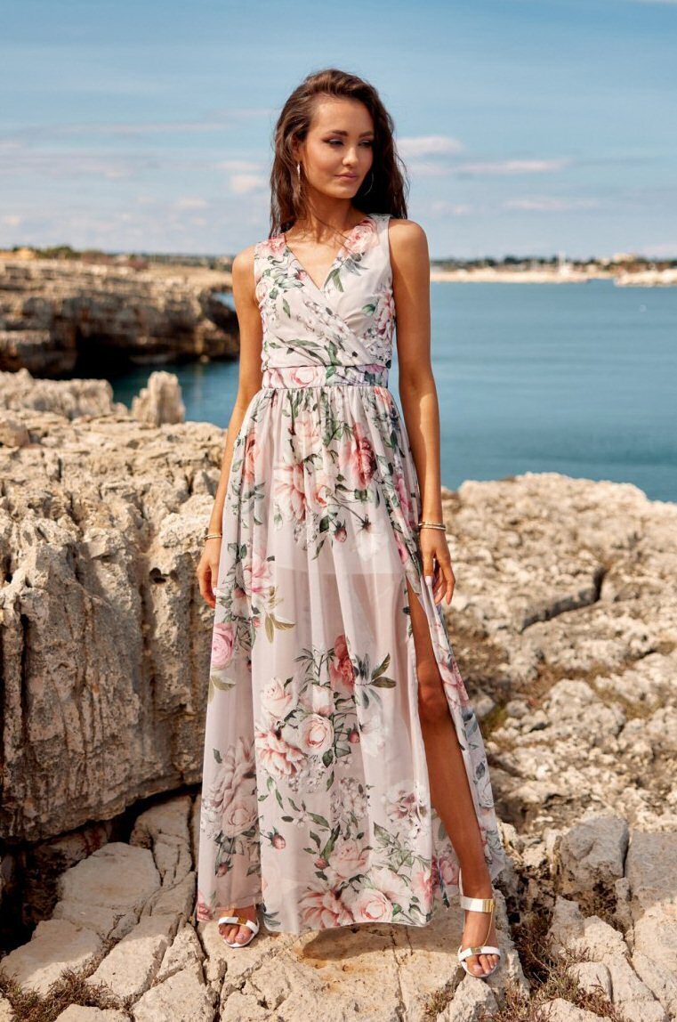 Roco Fashion Rochie de vara lunga din chiffon bej cu flori vaporoasa Kosima