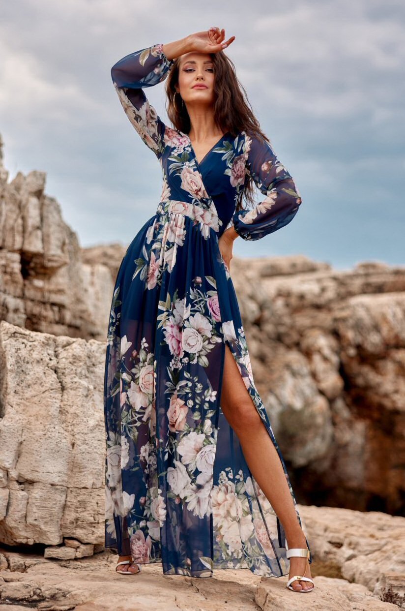 Roco Fashion Rochie de vara lunga din voal bleumarin cu flori vaporoasa cu maneca lunga Anamaria