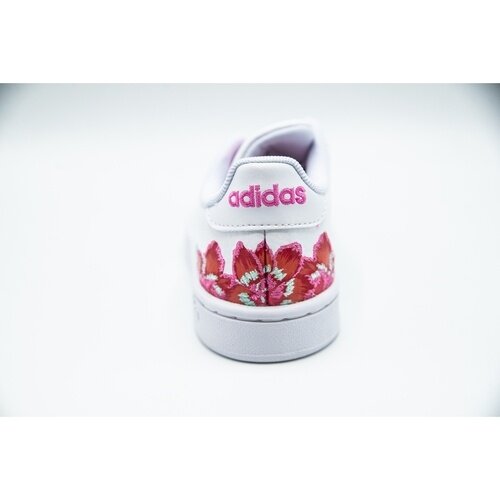 adidas Pantofi sport femei Advantage FZ2033