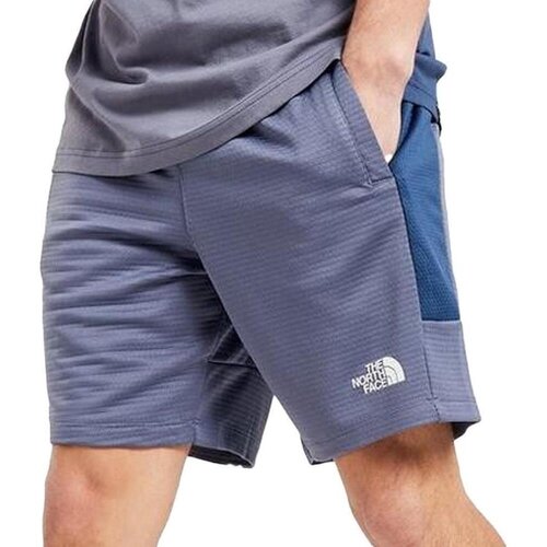 The North Face Pantaloni scurti barbati Face Mountain Athletics Fleece Short NF0A823OOEA1