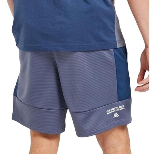 The North Face Pantaloni scurti barbati Face Mountain Athletics Fleece Short NF0A823OOEA1