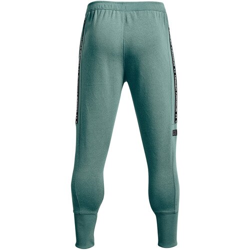 Under Armour Pantaloni barbati Accelerate Off-Pitch 1356770-391