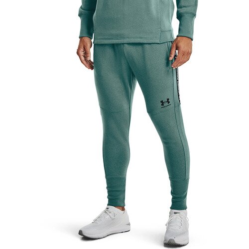 Under Armour Pantaloni barbati Accelerate Off-Pitch 1356770-391