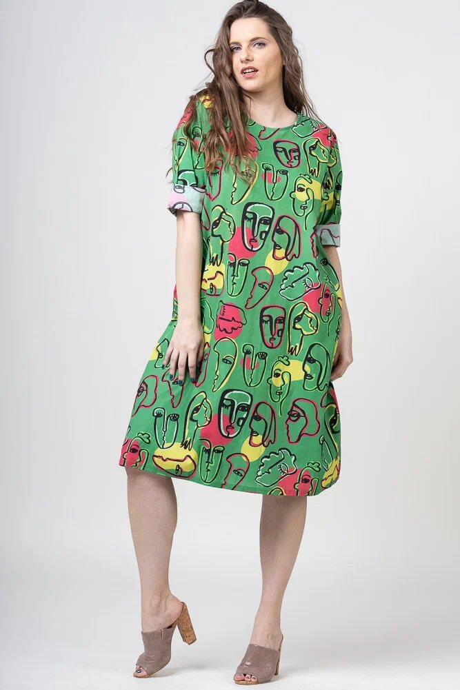 158C Rochie midi din bumbac cu imprimeu chipuri pe fond verde