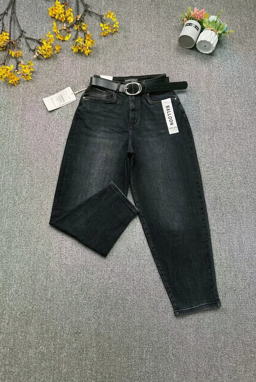 CUDI Pantaloni jeans negri croiala balon cu curea neagra inclusa