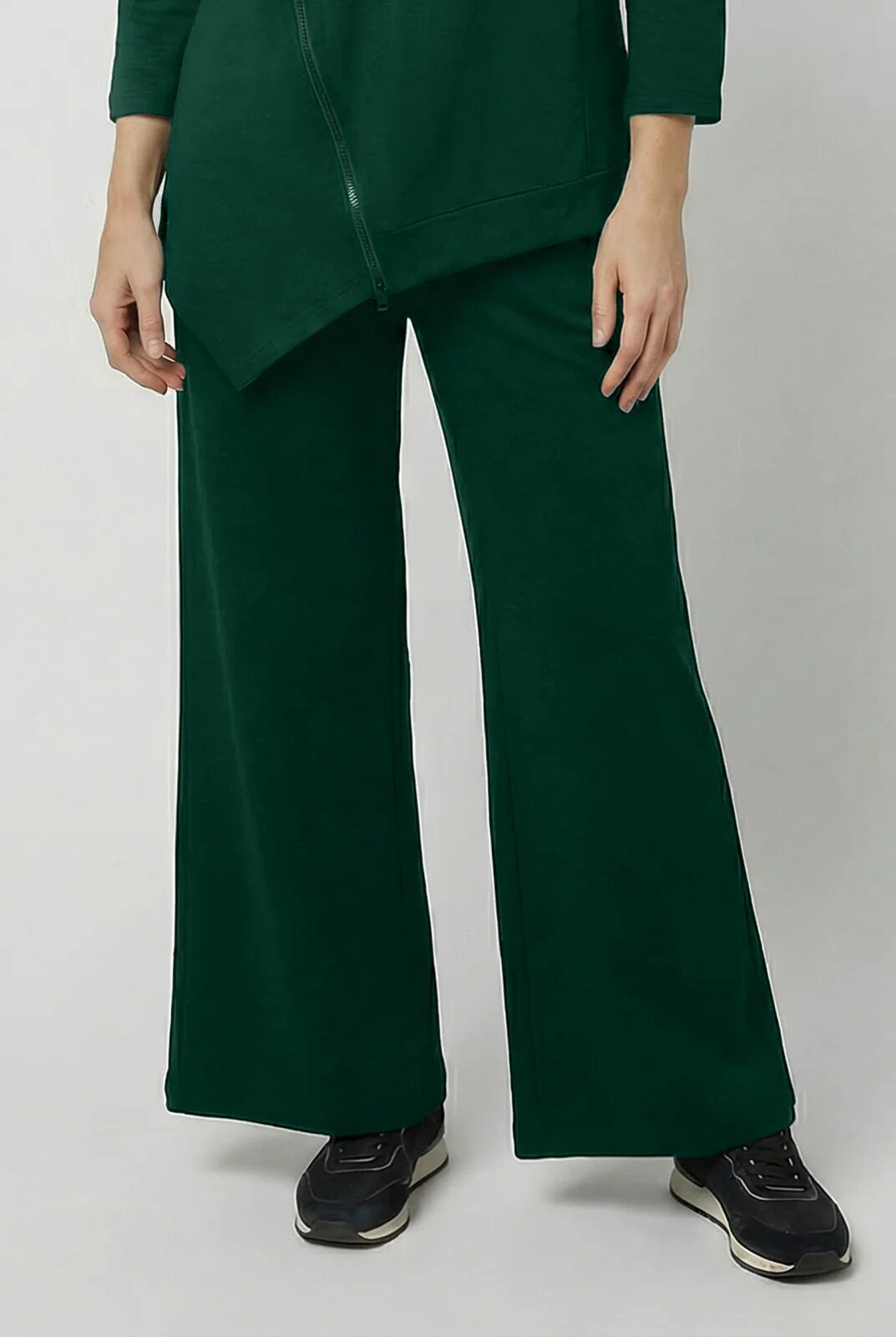 Pierino Pantaloni largi din tricot moale de vascoza verde