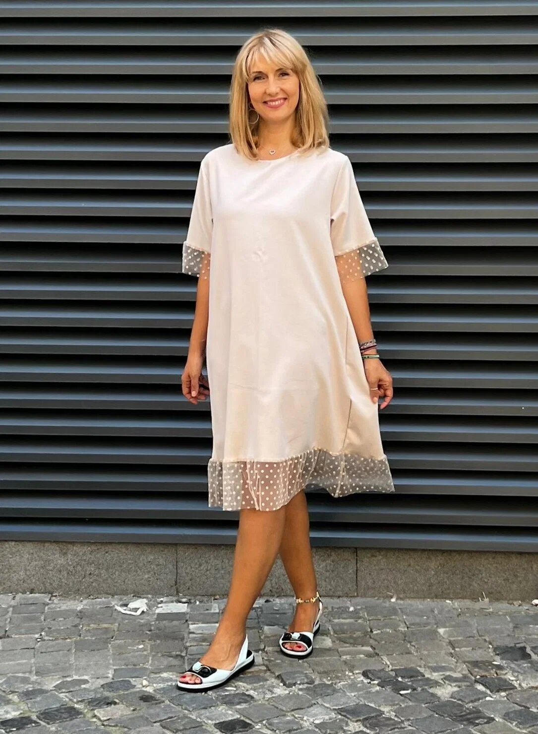 Pierino Rochie din in mercerizat si vascoza cu volanas tulle si funda spate ivoire