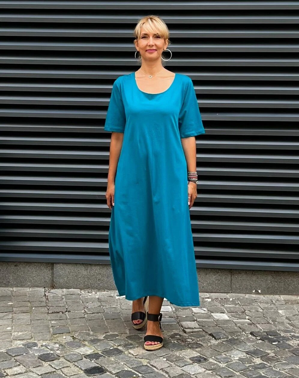 Pierino Rochie lunga din tricot turcoaz cu nasture pe spate