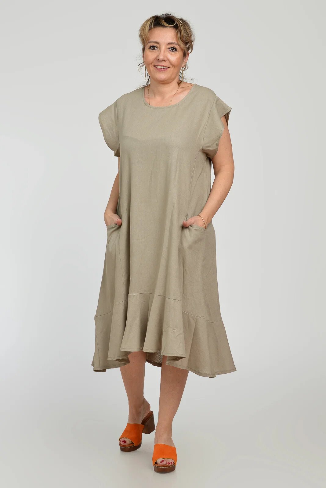 Pierino Rochie midi A-line din in mercerizat cu buzunare si volan bej