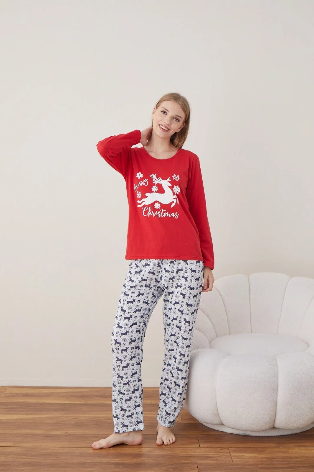 Serena Pijama de Craciun din bumbac doua piese cu renul lui Mos Craciun