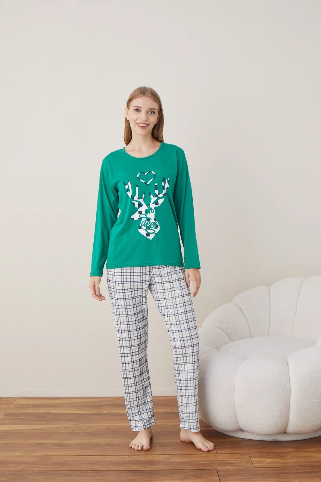 Serena Pijama de Craciun din bumbac doua piese cu Renul lui Mos Craciun pe verde