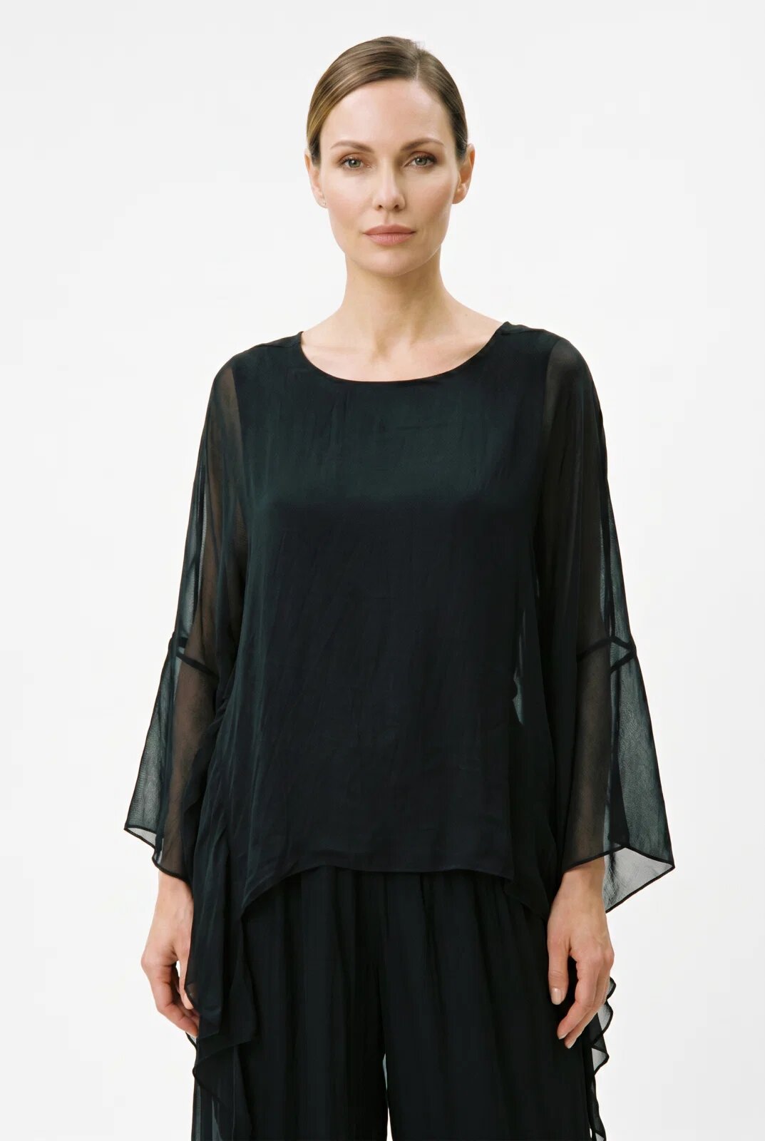 Shopika Bluza dama din matase si vascoza cu colturi fluide si maneci fluture neagra