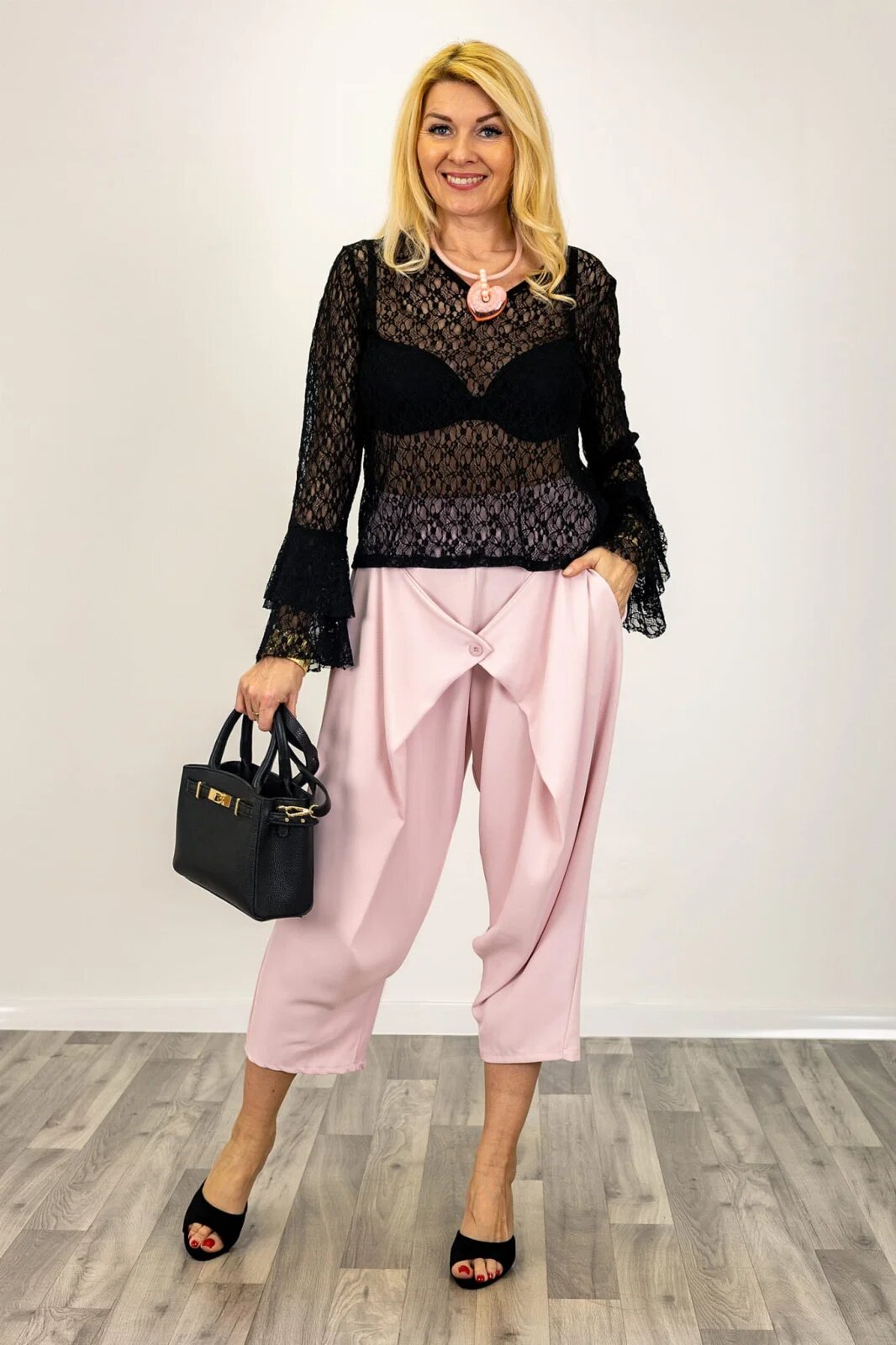 Shopika Bluza eleganta din dantela fina cu maneci evazate bluza transparenta chic neagra