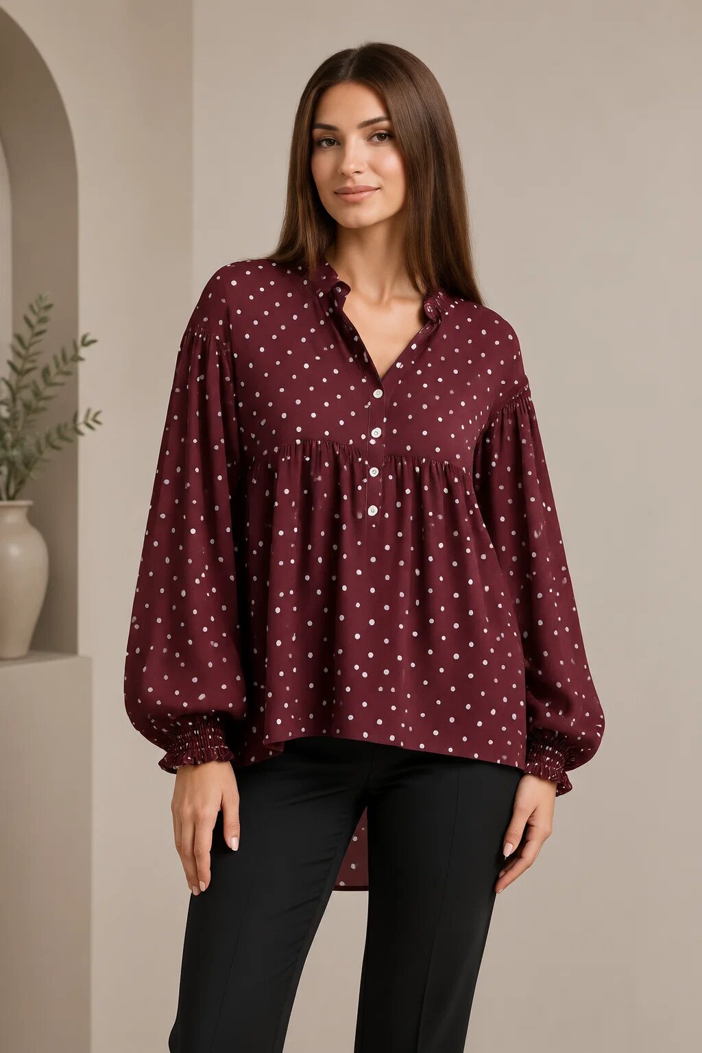 Shopika Bluza lejera cu buline albe pe fond bordo din matase cu vascoza