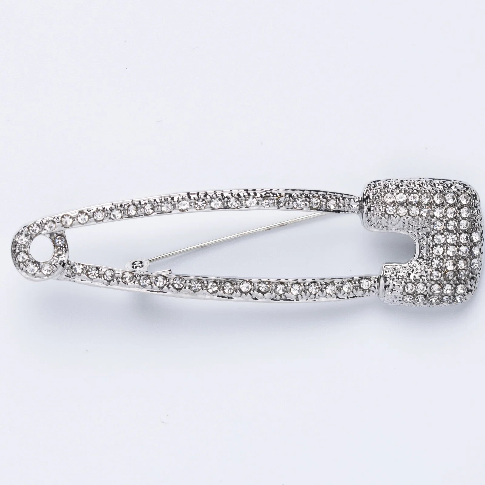 Shopika Brosa metalica argintie tip ac cu pietricele