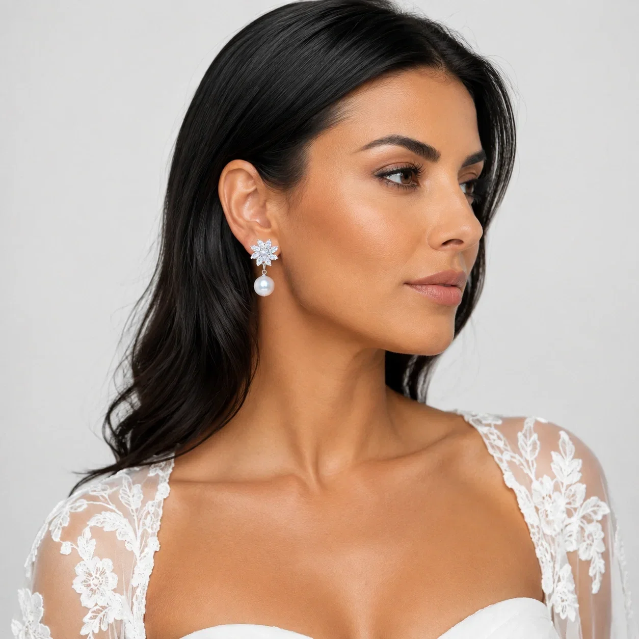 Shopika Cercei eleganti cu perla si cubic zirconia model floral pentru mireasa si evenimente