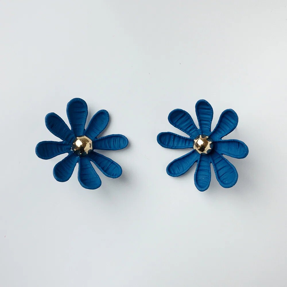 Shopika Cercei in forma de floare cu multe petale albastru mat